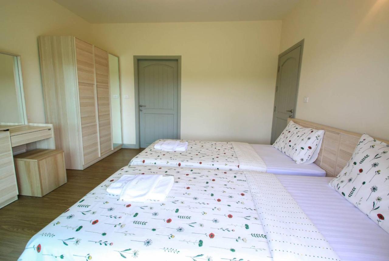 Baan Rub Lom By Jane Apartamento Pak Chong Exterior foto