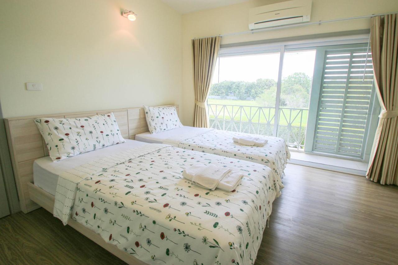 Baan Rub Lom By Jane Apartamento Pak Chong Exterior foto