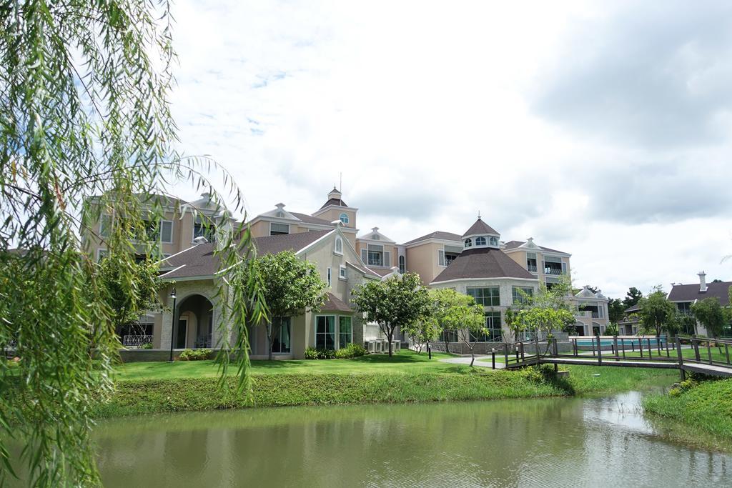 Baan Rub Lom By Jane Apartamento Pak Chong Exterior foto